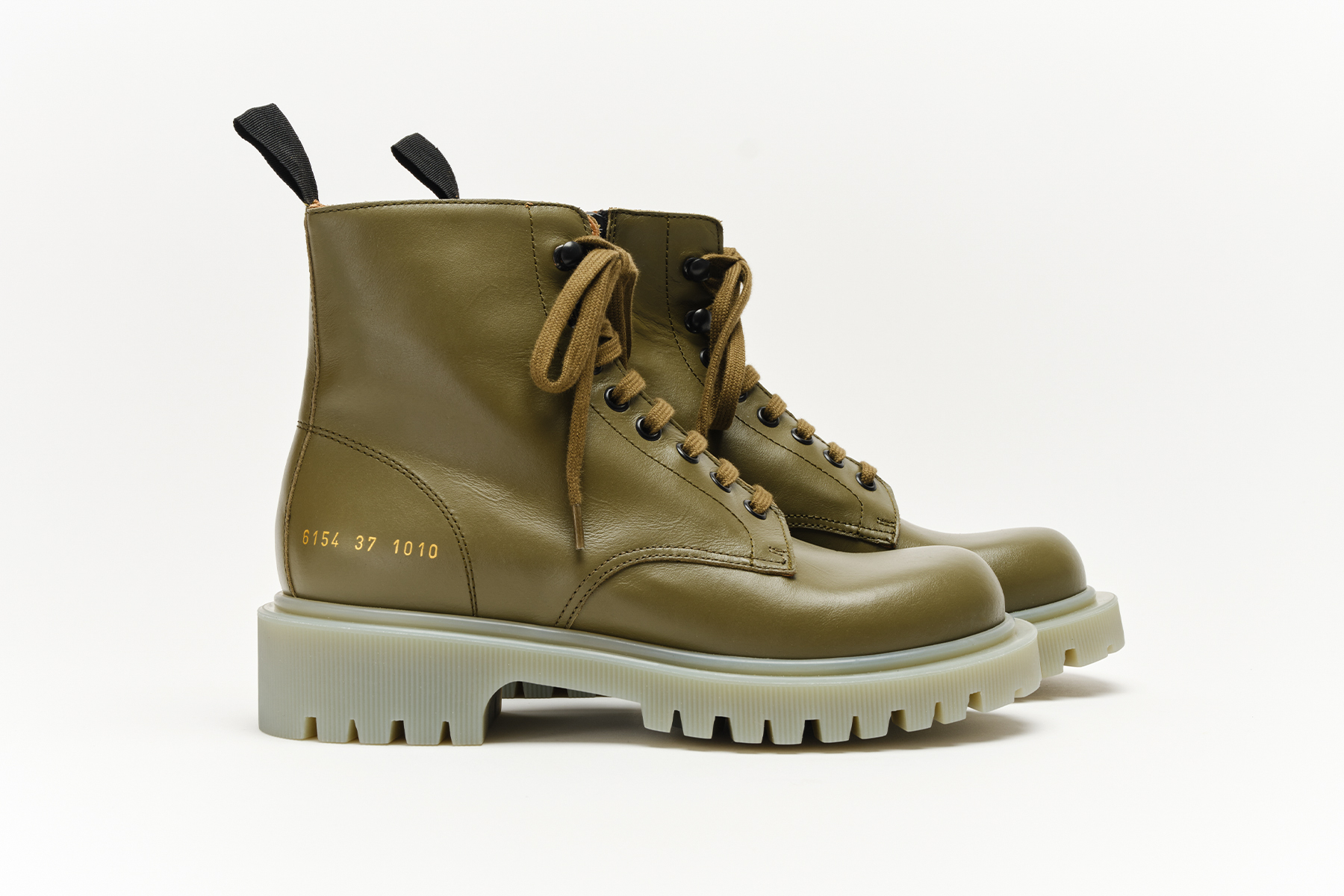 common projects women's sneakers